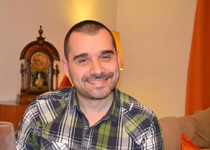 شقة Tp Bica 20, *